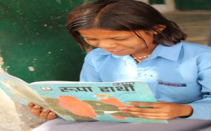 A mid day meal beneficiary of vrindavan involved In her studies
